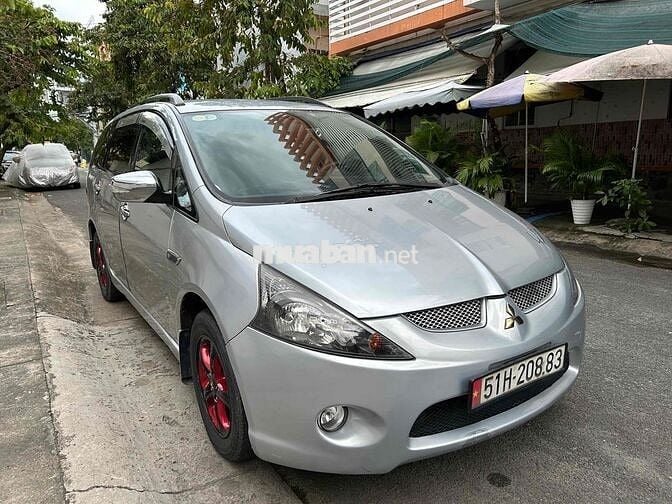 Mitsubishi Grandis 2006 bản E xe rất cọp