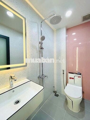 Chú Hải kẹt tiền bán nhà Bùi Văn Thêm Phú Nhuận Giá 4.3 tỷ SHR