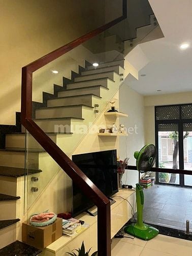 Bán nhà hẻm Đặng Thùy Trâm, P.13, Q.Bình Thạnh, 5x16m, 2 lầu