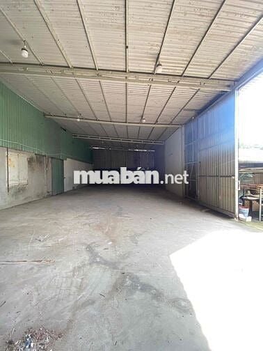 Cho thuê kho, xưởng 200m2 Tân Hiệp Hóc Môn