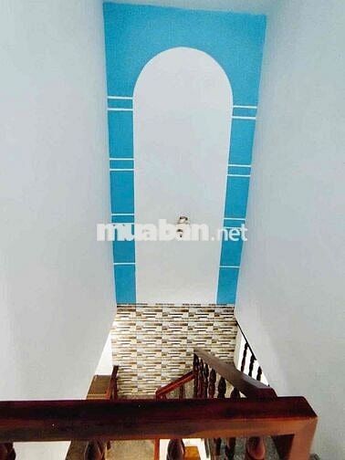 NHÀ CÓ SỔ HỒNG 750TR KẾ CẦU LỚN HÓC MÔN   CÓ 2PN 2WC GỌI XEM NHÀ LIỀN