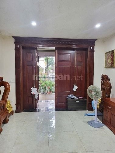 bán gấp biệt thự vạn phúc hà đông dt162m2,mt10m,đường 12m,nhà 3,5 tang