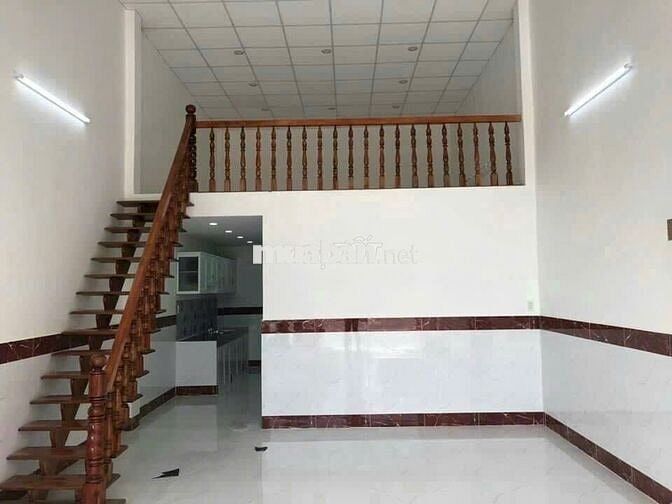 Cho thuê nhà 5m x 15m mặt tiền Đỗ Văn Dậy, Tân Hiệp, Hóc Môn