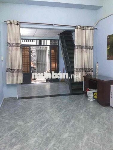 Nhà cho thuê gần cv Lê Thị Riêng - 3.5*13m - CMT8 - Q3 hẻm 3m