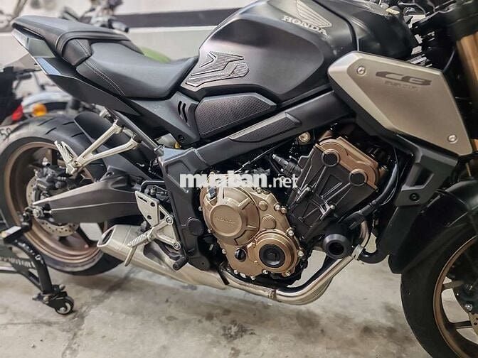 Cần bán Honda cb650r 2022 saigon