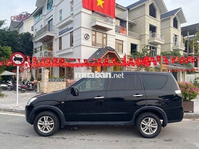 Mitsubishi Zinger 2010 Xe Nhập Nguyên Zin