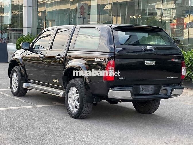 Isuzu Dmax 2011 LS 3.0 4x2 MT - 135000 km