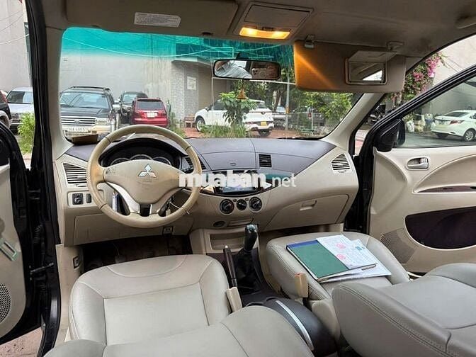 Mitsubishi Zinger 2010 Xe Nhập Nguyên Zin