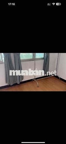Cho thuê chung cư chính chủ. Dt 70m2 2pn,2vs. có ban công bếp khách