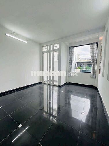 CHO THUÊ
NHÀ 2 LẦU MỚI ĐẸP - KDC LONG THỊNH
