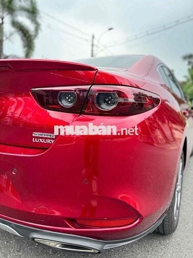 Mazda 3 2022 1.5L Luxury - 40000 km