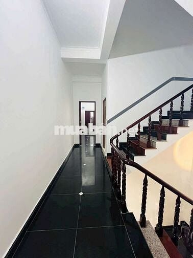 CHO THUÊ
NHÀ 2 LẦU MỚI ĐẸP - KDC LONG THỊNH