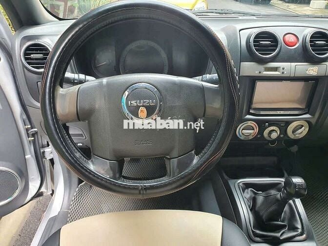 ✅ISUZU DMAX LS 3.0 2011