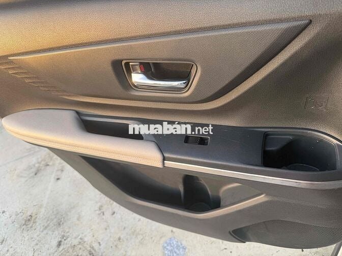 Toyota Veloz Cross 2022 CVT Top - siêu đẹp