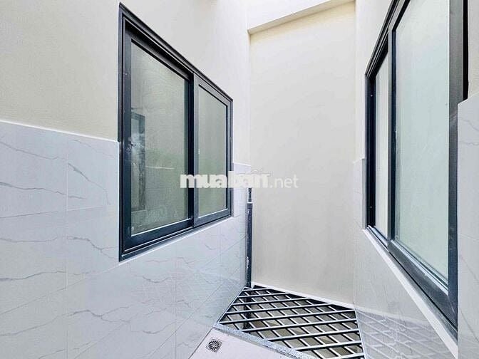 TIỆN DI CHUYỂN VỀ QUẬN 5 10’ đi xe