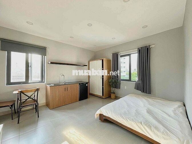 CHO THUÊ CHDV FULL NỘI THẤT NẰM NGAY MẶT TIỀN ĐƯỜNG UNG VĂN KHIÊM