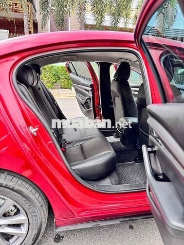 Mazda 3 2022 1.5L Luxury - 40000 km