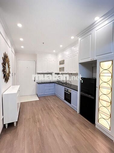Bán Căn 2N2VS+,  64m2, tại Vinhomes smart city. Giá 5,2 tỷ
