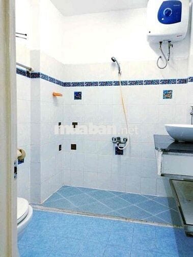 CHO THUÊ - PHÒNG 32m2 - GÁC LỬNG - 4 NGƯỜI 3 XE MÁY - CHU VĂN AN