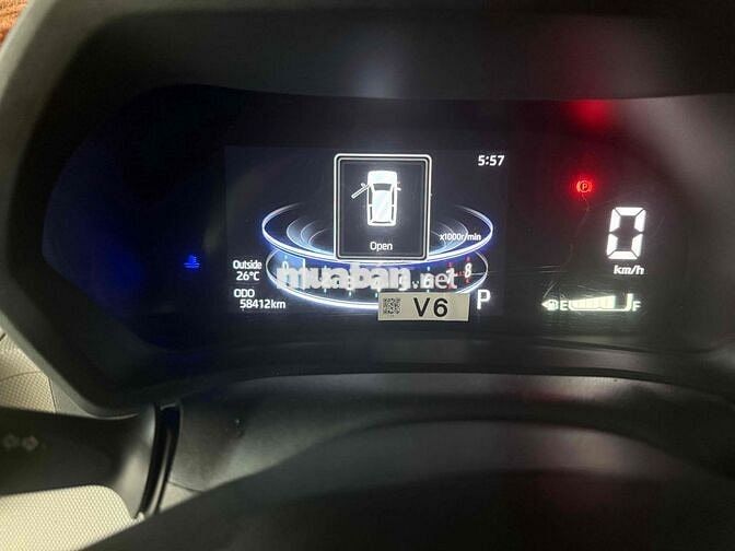 Toyota Veloz Cross 2022 CVT Top - siêu đẹp