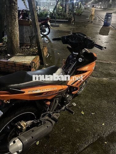 Xe ko dùng đến cần bán exciter 150 máy móc zin
