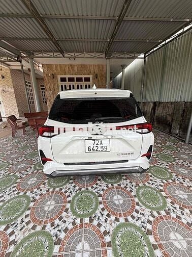Toyota Veloz Cross 2022 CVT Top - siêu đẹp