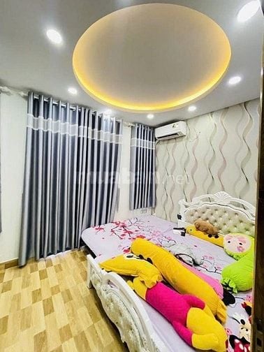 GẦN VÒNG XOAY DÂN CHỦ, KẾ BÊN BV NHI ĐỒNG 1 BÁN CĂN NGUYỄN THIỆN THUẬT