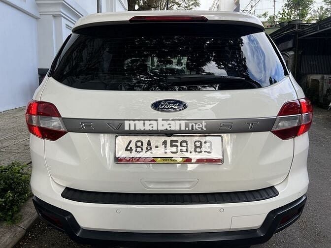Ford Everest 2019 Ambient 2.0L MT - 110000 km