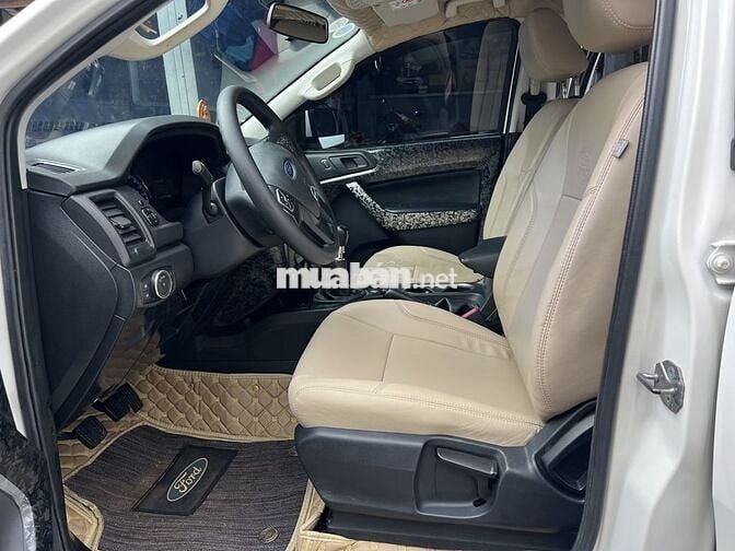 Ford Everest 2019 Ambient 2.0L MT - 110000 km