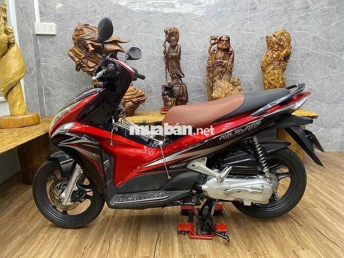 Ab đẹp, máy êm thì thầm bao vọt biển SG