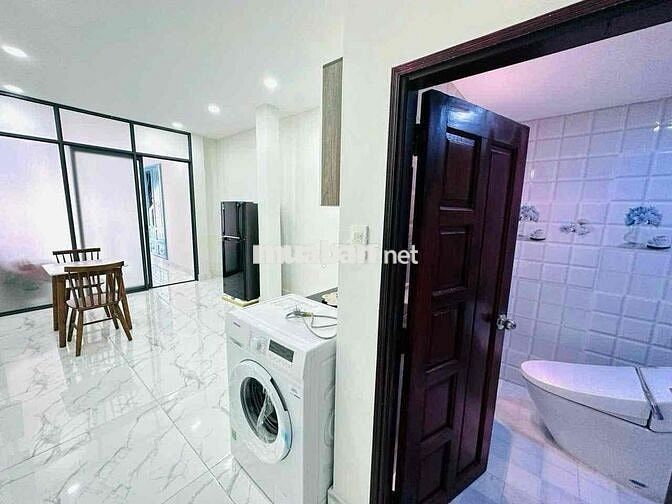 CHO THUÊ CĂN 1 PHÒNG NGỦ BAN CÔNG 40M2_FULL NT MÁY GIẶT RIÊNG QUẬN 4