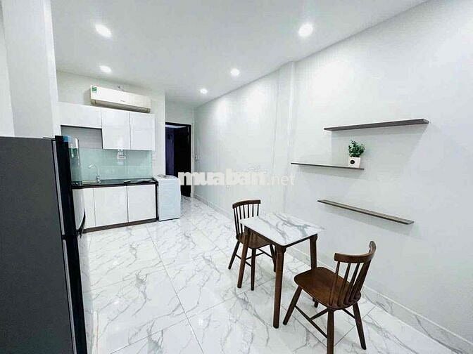 CHO THUÊ CĂN 1 PHÒNG NGỦ BAN CÔNG 40M2_FULL NT MÁY GIẶT RIÊNG QUẬN 4