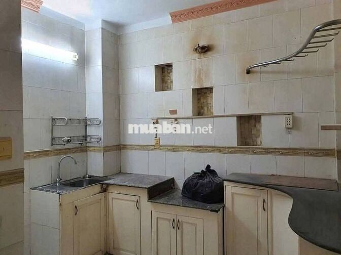 Cho thuê ngay Nhà nguyên Căn Nguyễn Thiện Thuật Quận 3