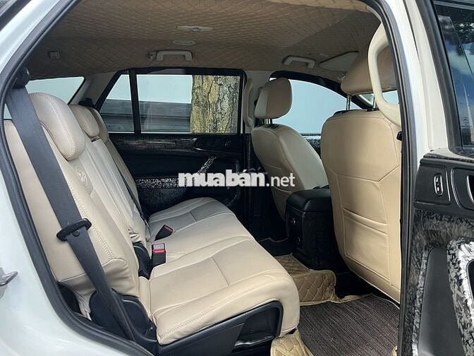 Ford Everest 2019 Ambient 2.0L MT - 110000 km