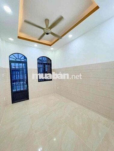 Cho thuê nhà 5 tầng - dt 30m2 - 3pn - Đoàn Văn Bơ Quận 4.