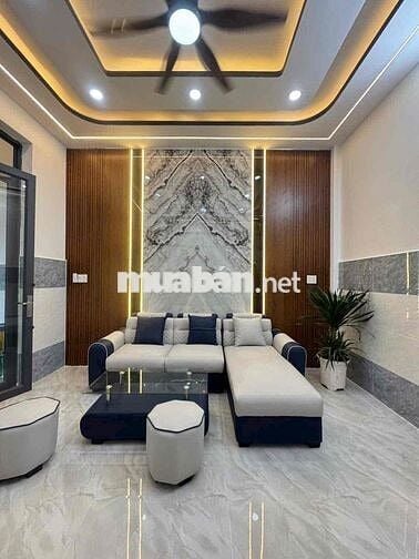 nhà mỹ hạnh nam 1 trệt 1 lầu shr giá 1650