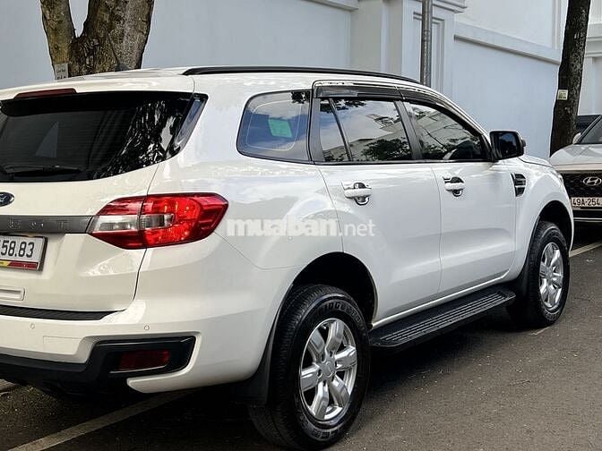 Ford Everest 2019 Ambient 2.0L MT - 110000 km