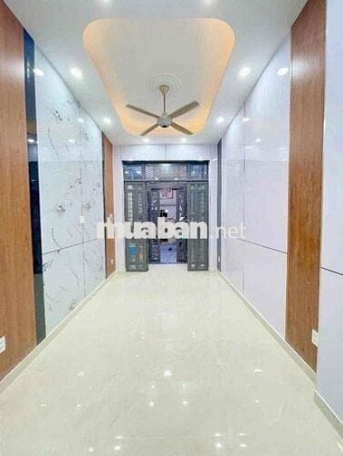 Cho thuê nhà 5 tầng - dt 30m2 - 3pn - Đoàn Văn Bơ Quận 4.