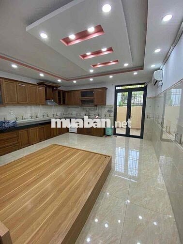 cho thuê phòng cực rộng có thể ở