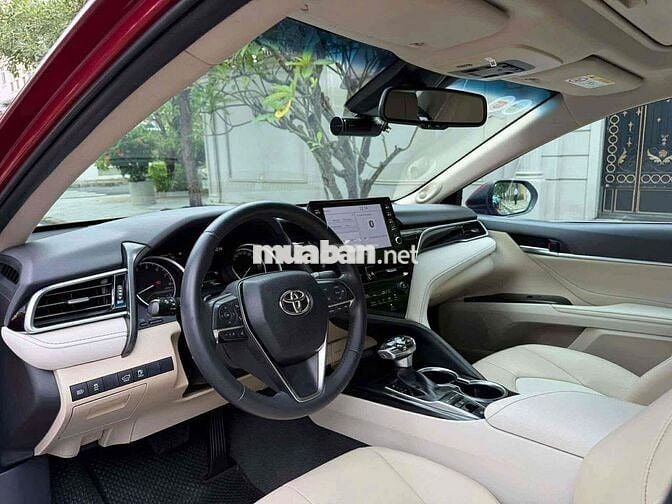 Toyota Camry 2022 2.0 G - 40000 km