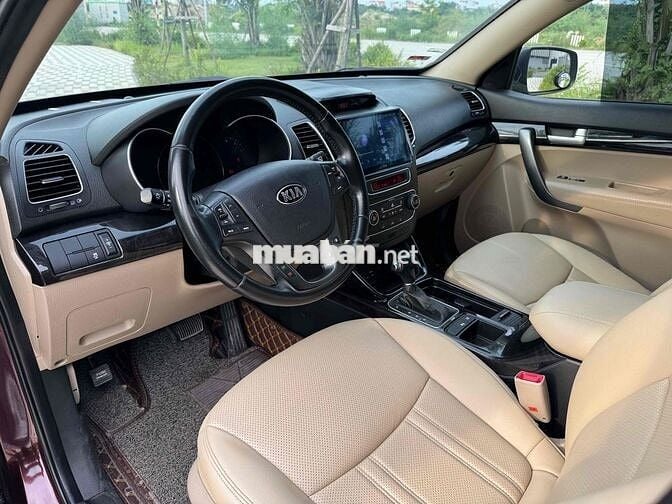 Kia Sorento 2016 2WD 2.4 GATH - 95000 km