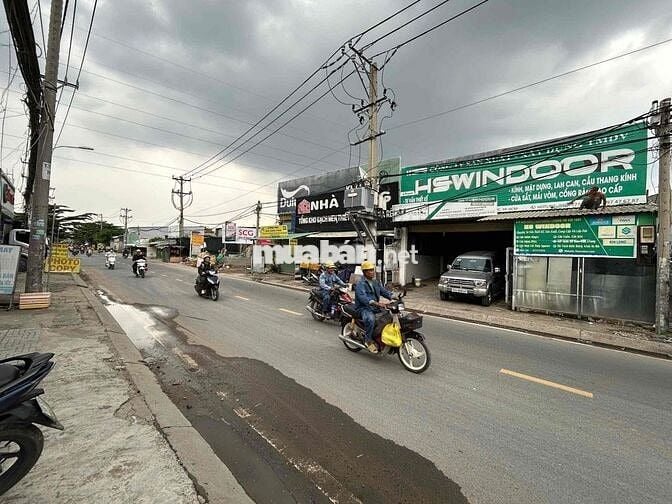 MBKD-KHO XƯỞNG MT TAM BÌNH - P. HBC - THỦ ĐỨC. XE CONT VỀ ĐÊM