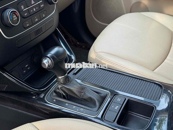 Kia Sorento 2016 2WD 2.4 GATH - 95000 km