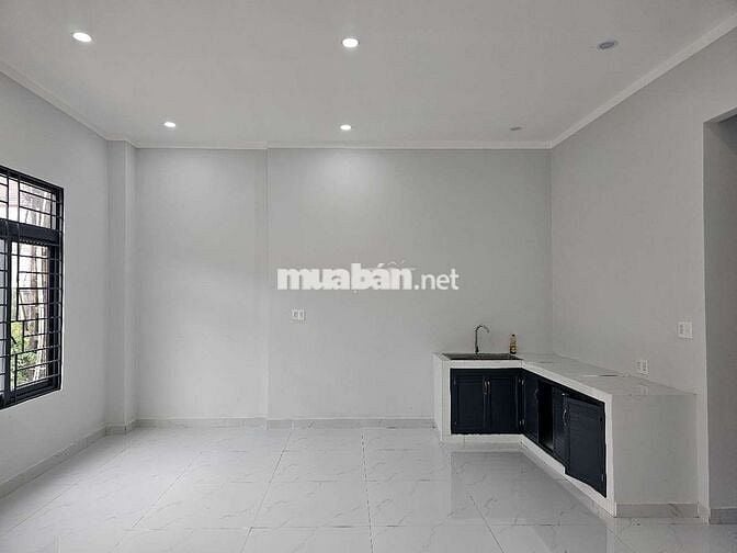 NHÀ MỚI ĐƯỜNG OTO HẺM 475 P.BỬU LONG