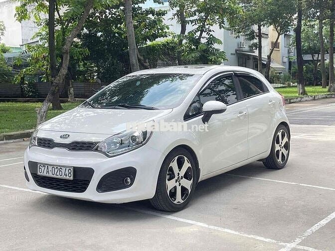 Kia Rio 2014 1.4 AT Hatchback Nhập Nguyên Chiếc