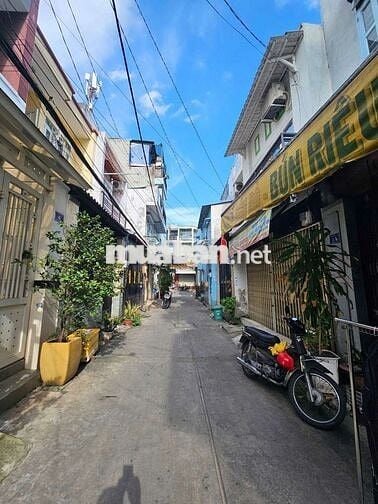 Nhà Liên Khu 8-9, Gò Xoài, 170m², 4 Tầng, 3 PN, ô tô, Giá 4 tỷ hơn