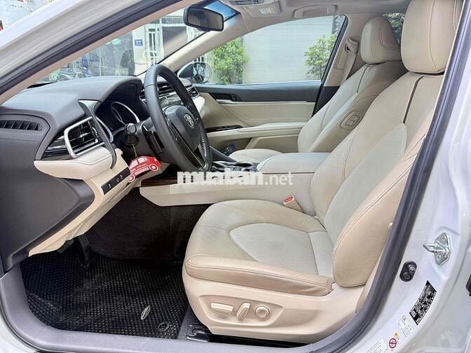 Toyota Camry 2.5 2019