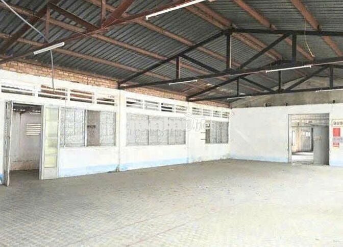 Kho đẹp cần cho thuê gấp ở Tôn Thất Thuyết diện tích 250m2 đường cont
