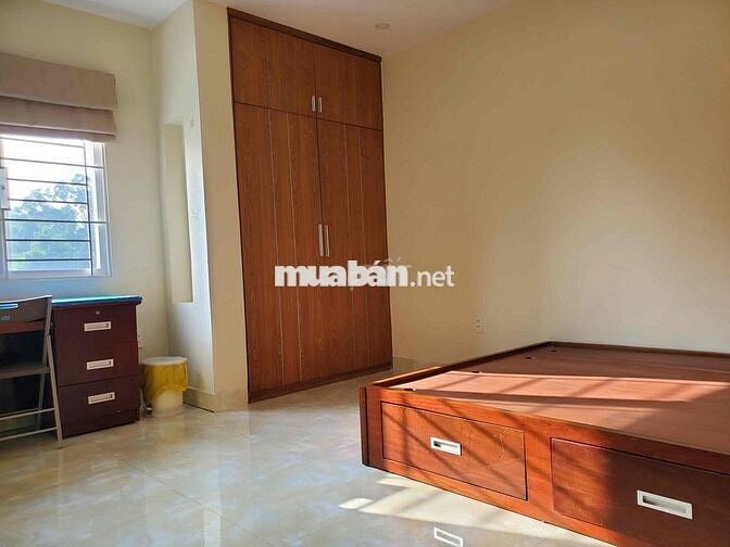Phòng trọ dành cho nữ. Đường D2/ Nguyễn Gia Trí