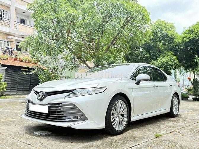 Toyota Camry 2.5 2019